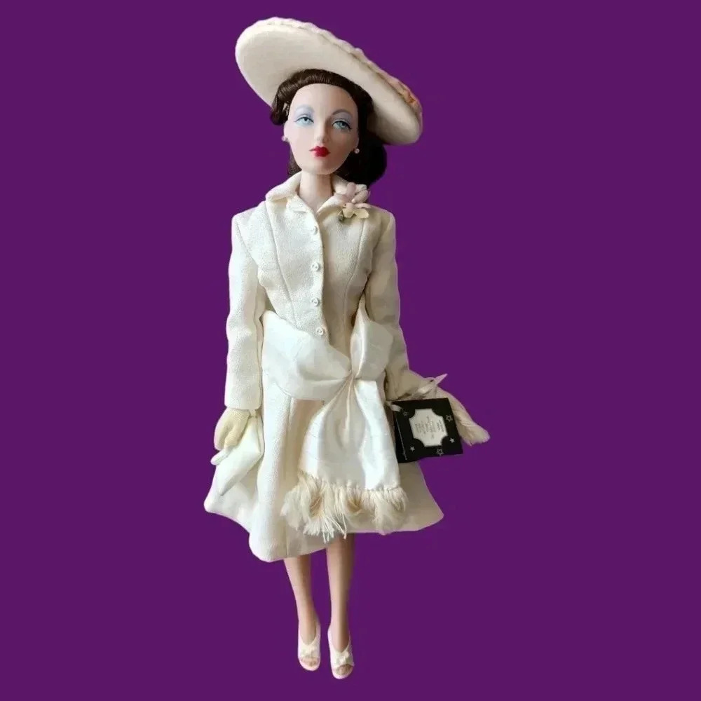 Gene doll white hyacinth collector by Mel Odon Ashton Drake